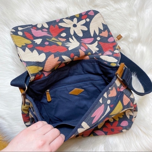 Fossil Blake Canvas Messenger Bag Floral Blue - Picture 4 of 8